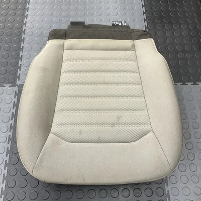 Almofada inferior inferior para assento dianteiro direito Ford Fusion 2017-2020 fabricante de equipamento original  - Imagem 1 de 4