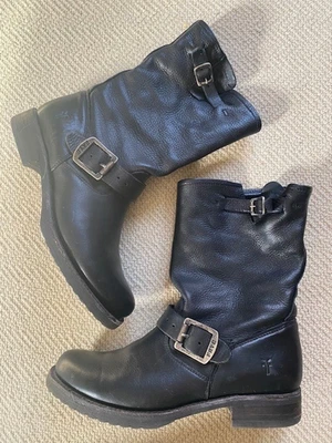 Frye US size 7 Black Leather Buckle Veronica Shortie Boots, Slouchy Mid Calf - Image 1 of 4