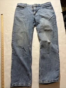 Jeans Lee uomo relaxed fit 36 x 30 gamba affusolata vita media effetto invecchiato lavaggio leggero - Foto 1 di 9