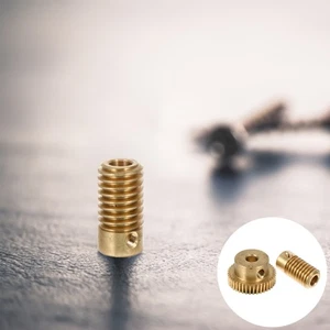 2 Pezzi Ruota Ingranaggio 40 Denti Ruota Verme e Albero Forato 5mm per Scatola Ingranaggi - Foto 1 di 12