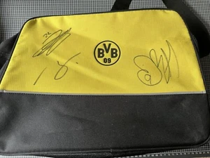 Signaturen Tasche Borussia BVB 09 Dortmund Autogramme Unterschriften Haaland - Bild 1 von 7