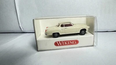 Wiking 1:87 H0 823 39 24 Borgward Isabella Coupe in confezione originale - Immagine 1 di 2