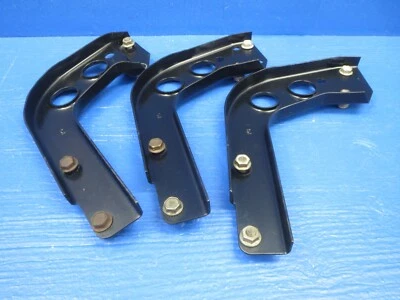 Toyota 4runner SR5 1999 soporte estribo lado del pasajero derecho cantidad 3. OEM. B9 Foto 1 de 4