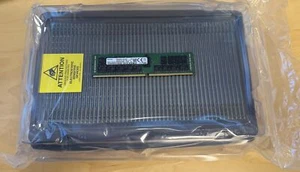 32GB Samsung M393A4K40DB2-CVF PC4-23400 DDR4-2933 2RX4 ECC Server Ram Original - Photo 1/1