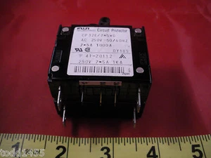 Fuji CP32E/7.5WD Circuit Protector AC 250v 50/60Hz 7.5a 1000A Breaker 41-20112 - Picture 1 of 4