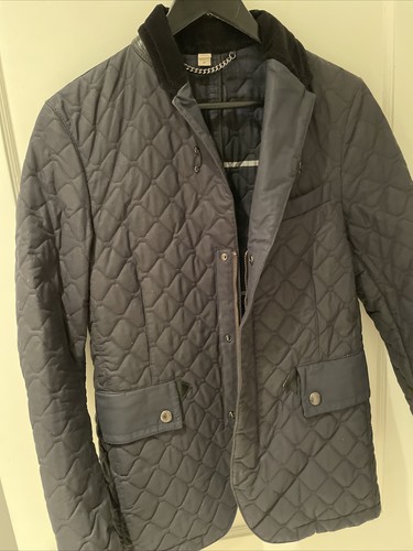 burberry conchigliato di londra con colletto in pelle e corda