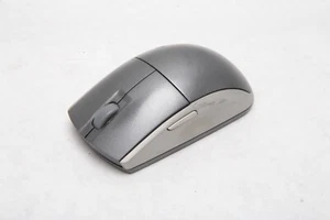 Wacom Model ZC-100-00 Gray Bluetooth Wireless 5 Button Tablet Mouse Intuos 3 B52 - Picture 1 of 3