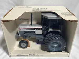 Scale Models "1992 White Fever Hesston KS" Workhorse 195 Tractor Duals, 1/16 NIB - Picture 1 of 5