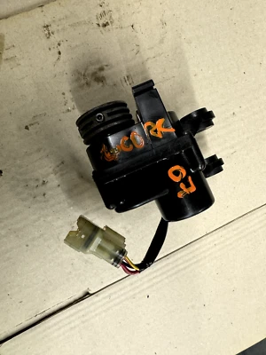 Servomotor de escape Honda CBR600RR 2007 2008 2009 2011 2012 Foto 1 de 3