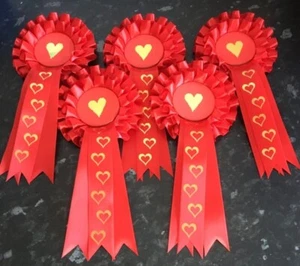 5 x 2 livelli cuore San Valentino rosette con stampa a cuore coda SPEDIZIONE GRATUITA - Foto 1 di 2