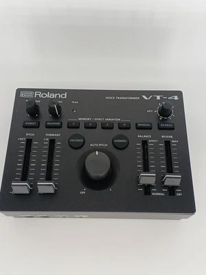 ROLAND VT-4 Voice Transformer Vocal Effects Processor Vocoder Harmony Reverb -JP - Image 1 of 4