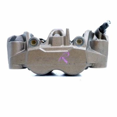 Pinza delantera derecha Honda CBR 600 RR 2013-2016 - 45250MFJA51 Foto 1 de 4