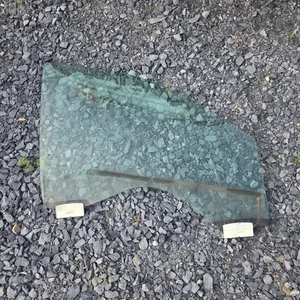 2010-2017 GMC Terrain Front Right Door Window Glass OEM - Picture 1 of 2
