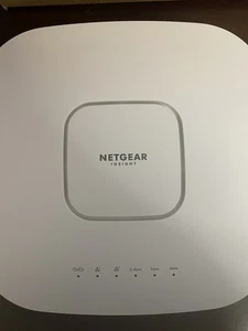 Routeur sans fil NETGEAR modèle # WAX63OE - Photo 1/3