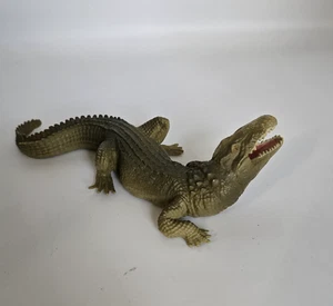 National Geographic Crocodile Alligator Toy Figure Realistic Safari Animal - Picture 1 of 4