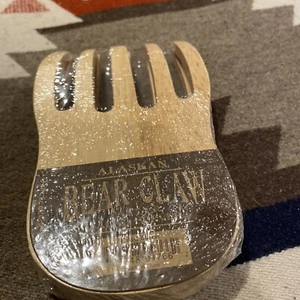 Alaskan Bear Claw Wooden Pasta & Salad Server (1 pair) NEW Sealed - Picture 1 of 5