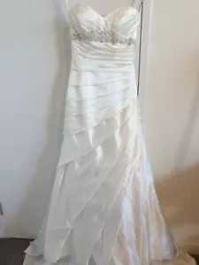 Essence ivory satin sweetheart beaded wedding dress au 7 - Picture 1 of 12