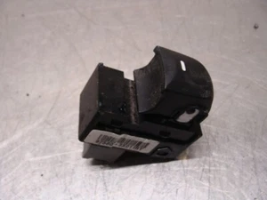 Hyundai Elantra Left Right Rear Door Window Switch Control 11 12 13 14 15 16 - Picture 1 of 3