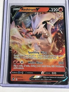 Reshiram V 024/195 Ultra Rare 2022 Pokemon Silver Tempest NM - Picture 1 of 2