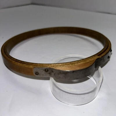 Vintage Princess Adjustable Bow Spring Embroidery Hoop 5”  Wood NON FELT LINED - Image 1 of 4