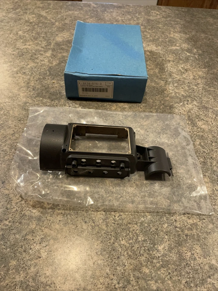 Conjunto de chasis B inferior (inferior) Sony X-3678-575-3 HDW-700A NOS Foto 1 de 4