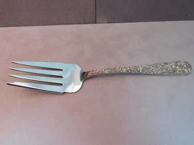 Repousse by S. Kirk sterling large serving fork - Image 1 of 4