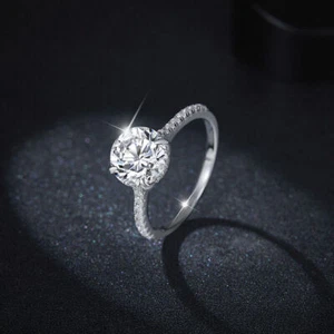 925 Sterling Silver 2 CT Round Cut VVS1 Moissanite Wedding Engagement Ring - Picture 1 of 20