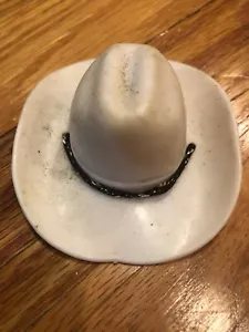 1981 BARBIE WESTERN HAT - Picture 1 of 3
