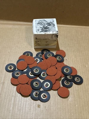 3M 777P REGALITE POLYCUT EX ROLOC TSM 1-1/2" DISCS 60YF  (BOX OF 49) - Image 1 of 4