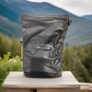 Duchamp Schwarz Reißverschluss Laptop Rucksack Innentaschen Wasserabweisend. C - Bild 1 von 10
