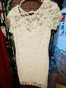 Ambiance Bodycontouring-Kleid mit Spitze Damen Größe Large elfenbeinfarben Stretch - Bild 1 von 1