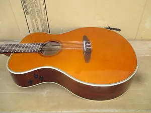 90's YAMAHA APX 6 N ELECTRO CLASSICAL ACOUSTIC - Bild 1 von 3