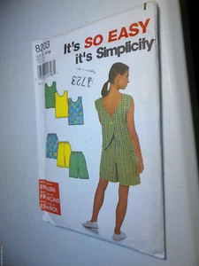 Simplicity Pattern 8203-Misses' Top and Shorts - Sizes 10 - 20 - Picture 1 of 1