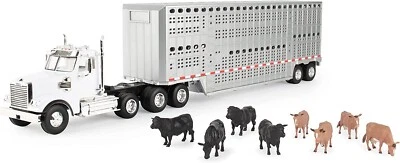 ERTL 1/32nd Freightliner 122SD Semi with Livestock trailer and livestock - Image 1 of 4