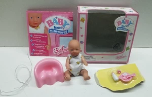 Zapf My mini Baby Born Miniworld set vasino/alimentazione #766022 scatola aperta completo - Foto 1 di 10