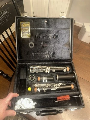 De colección. Juego Completo Clarinete Normandía A3528 Estuche Rígido Original No Probado Foto 1 de 4