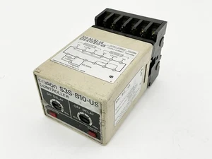 Omron S3S-B10-US Controller 12VDC 240Vac 50/60Hz - Picture 1 of 6