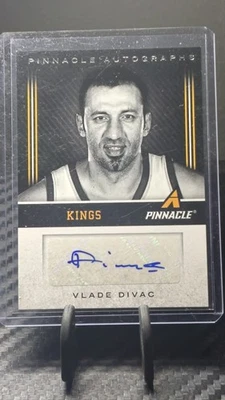 2013-14 Pinnacle #194 Vlade Divac Auto #194 - Image 1 of 2