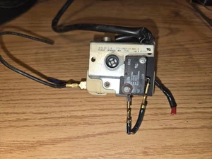 Range Thermostat Part # 275-3445-00 - Picture 1 of 4