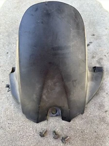 06 07 SUZUKI GSXR 600 750 GSXR600 GSXR750 OEM TIRE HUGGER REAR FENDER BOLTS - Picture 1 of 8