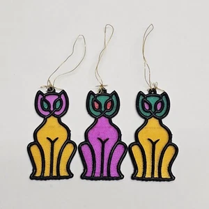 Adorno de Navidad para gato estilo vitral de plástico. 3x  - Imagen 1 de 5