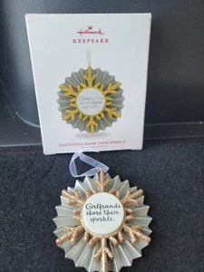 HALLMARK "NOVIAS COMPARTEN SU BRILLO." ADORNO 2018  - Imagen 1 de 4