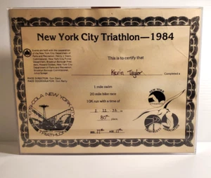 Framed Genuine Vintage 1984 New York City Triathlon Framed Runner Certificate - Picture 1 of 11