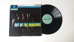 The Shadows - Out Of The Shadows LP - STEREO Green Label (1st Pressing) - RARE - Picture 1 of 5