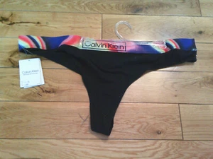 NEU MIT ETIKETT $ 20 CALVIN KLEIN DAMEN-TANGAS SCHWARZ GRÖSSE 2X - Bild 1 von 1