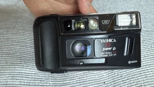 Yashica T3 Carl Zeiss Tessar 2.8/35 35mm Compact Film Camera - Great Condition - Picture 1 of 14