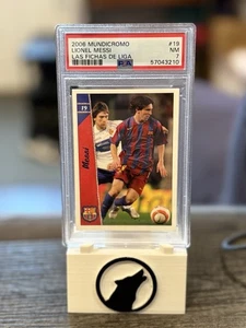 2006 Mundicromo Las Fichas De Liga Lionel Messi #19 PSA 7 FC Barcelona - Picture 1 of 4