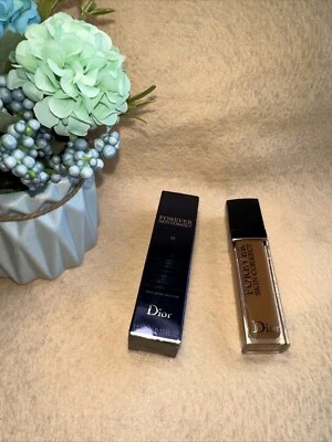 Dior Forever Skin Correct Concealer Creme 24HR SOIN HIDRATANT HAUTE COUVRANCE.  Foto 1 de 4