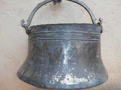 CHAUDRON  ANCIEN VINTAGE cuivre et fer  Décoration de jardin  COLISSIMO  GRATUIT - Photo 1/4