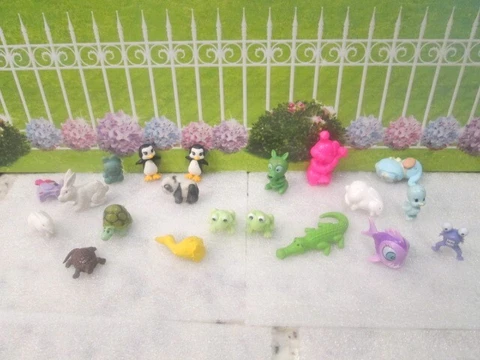 Mini Rubber & Plastic animal  Figures Mixed Lot 20 Cover